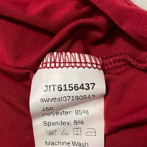 Red Square Neck Tank Top - Picture 4 of 5